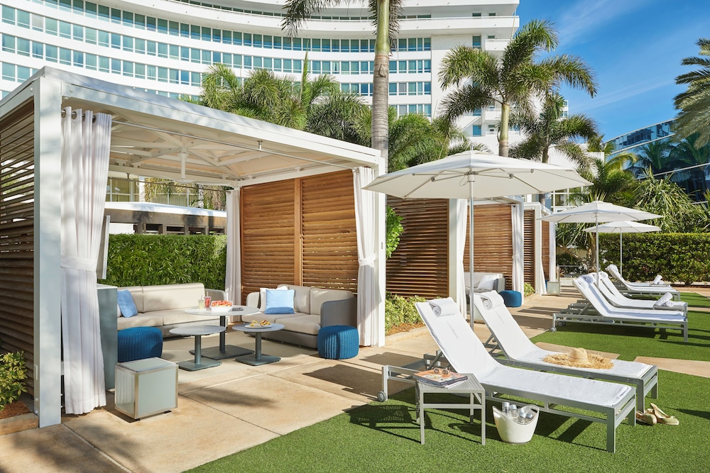Fontainebleau Miami Beach 37/46