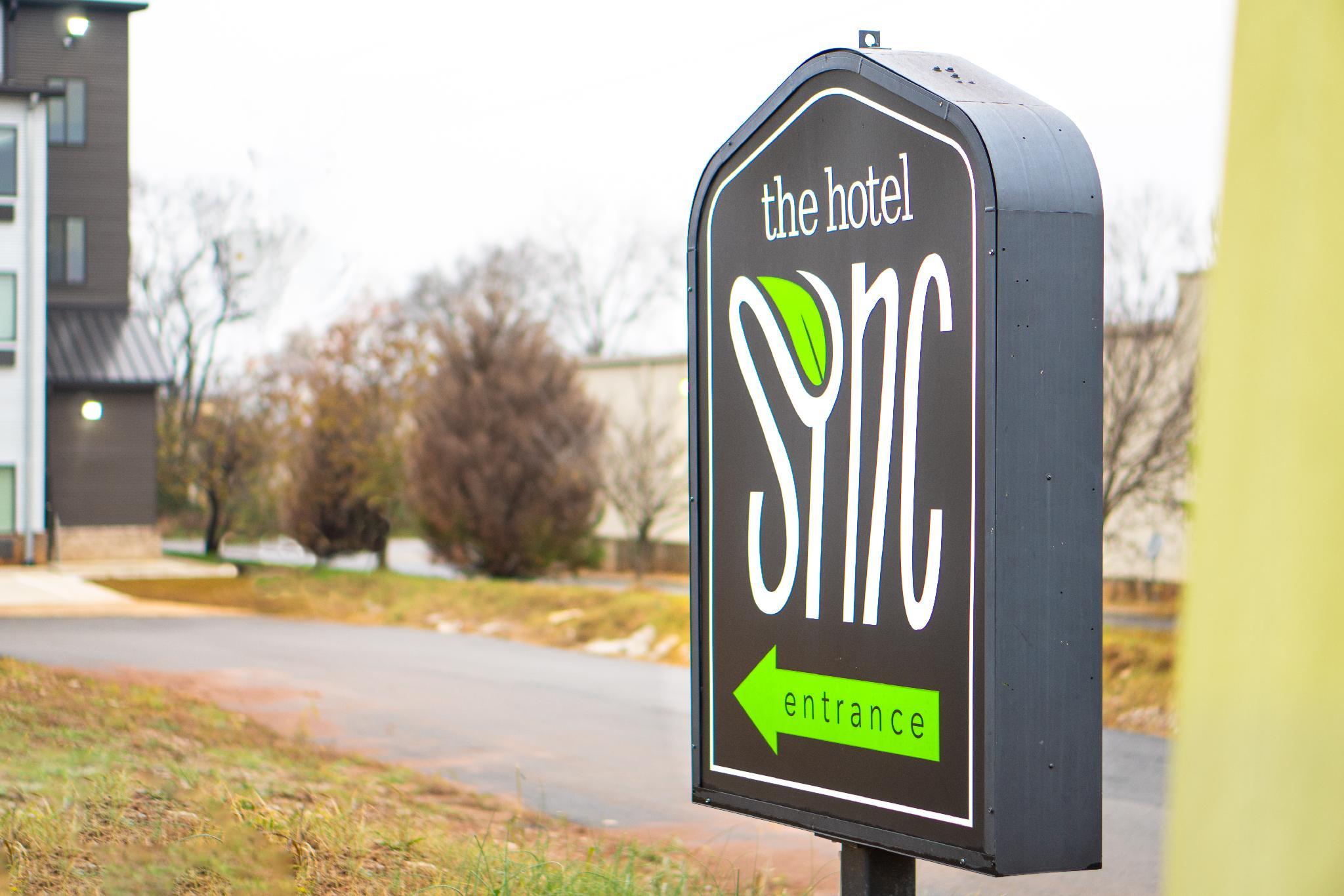 The Hotel SYNC 15/25