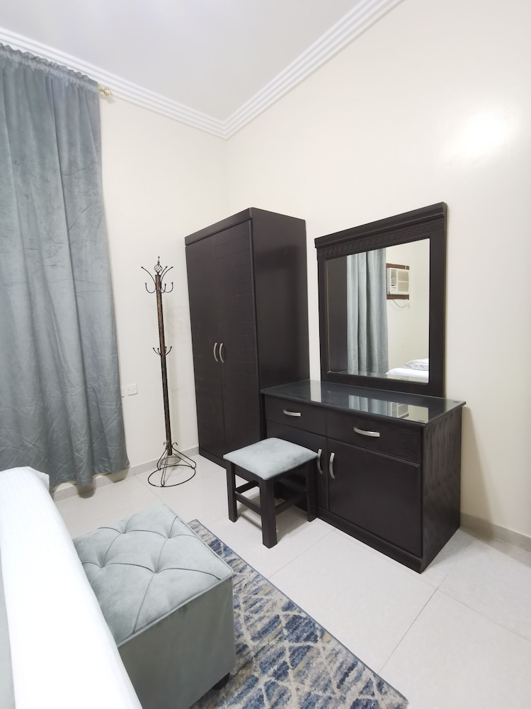 فندق وافي حائل للشقق الفندقية(Wafi Hail Hotel Apartments) 11/28
