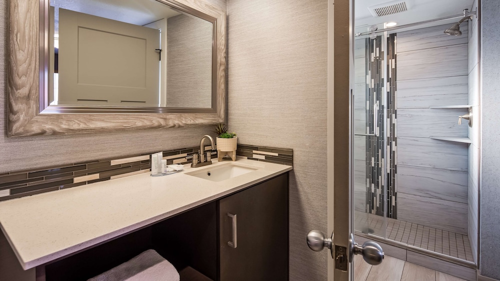 Aiden by Best Western St. George 35/37