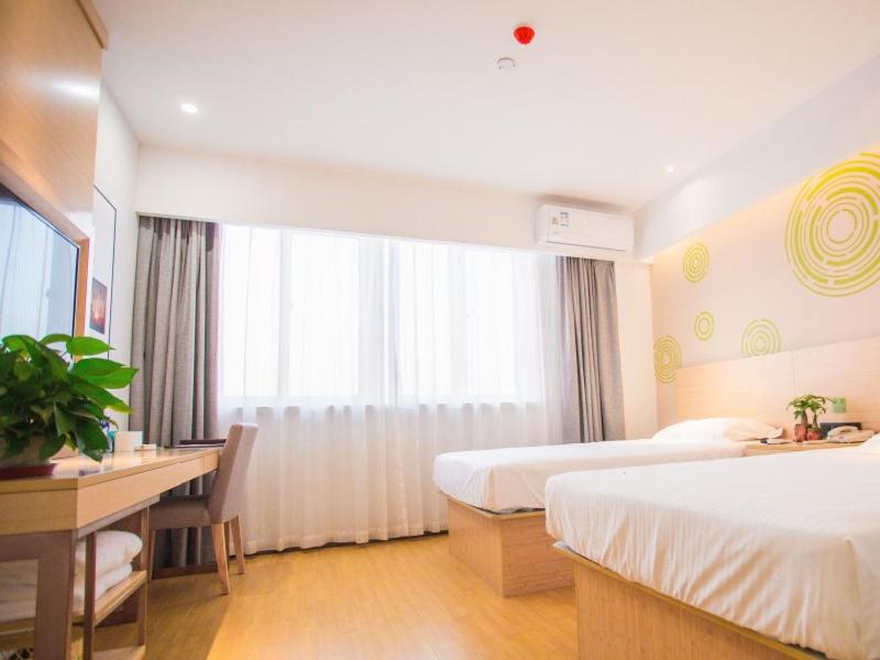 GreenTree Inn Yangzhou Jiangdu Xiaoji Town South Zhongxing Road Express Hotel 6/21