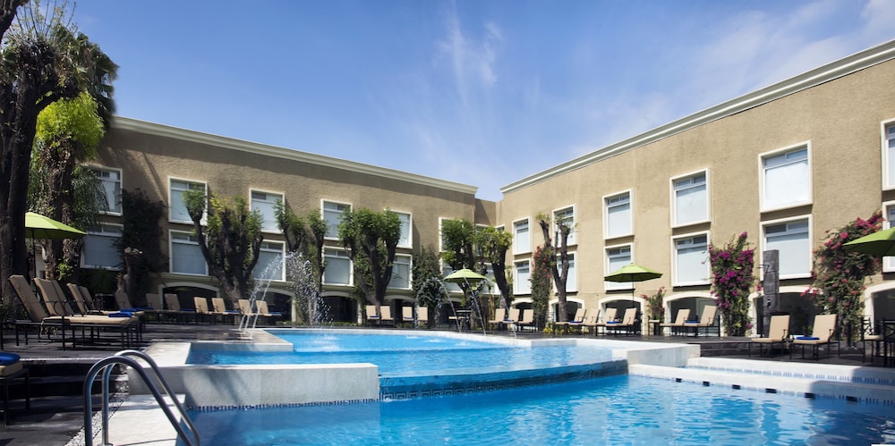 Plaza Camelinas Hotel 2/63