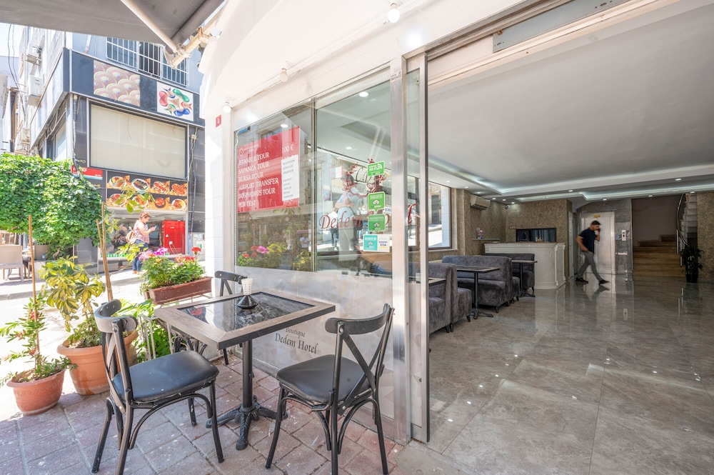 Boutique Dedem Hotel 56/68