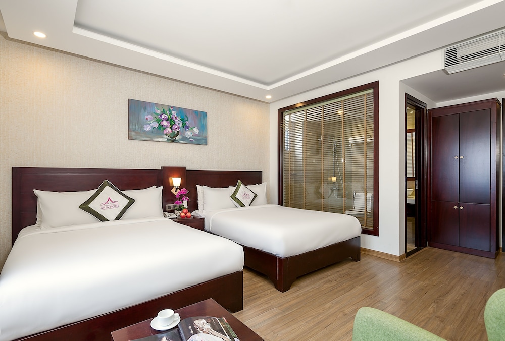 Alani Hotel and Spa (Ex Aria Hotel) 23/75