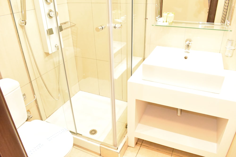 Hotel Manessi 13/62