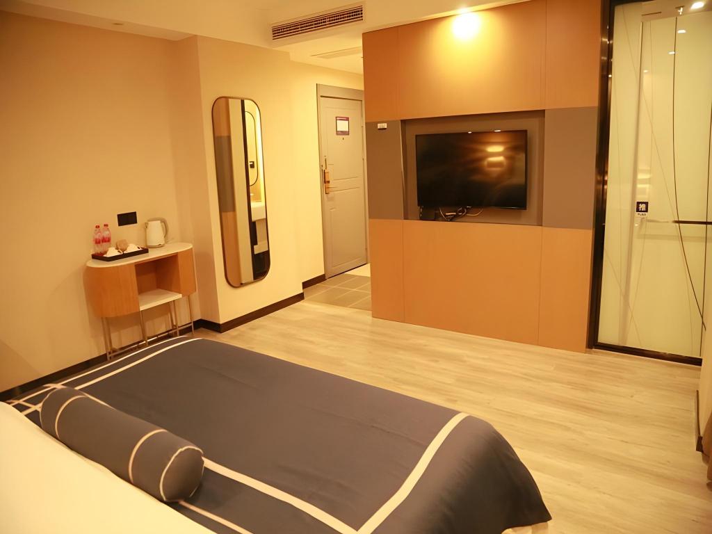 Lano Hotel (Guiding Yongchao Pedestrian Street) 39/54