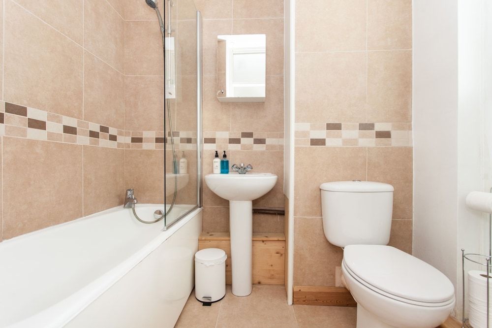 Regents Park & Euston 1 Bedroom Apartment 21/23