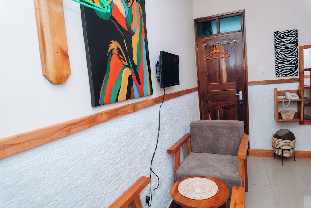 Arusha Giraffe Lodge 33/50
