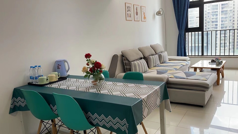Ihouse Executive Apartment 33/50