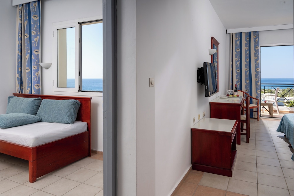 Mare Village Ierapetra 86/104
