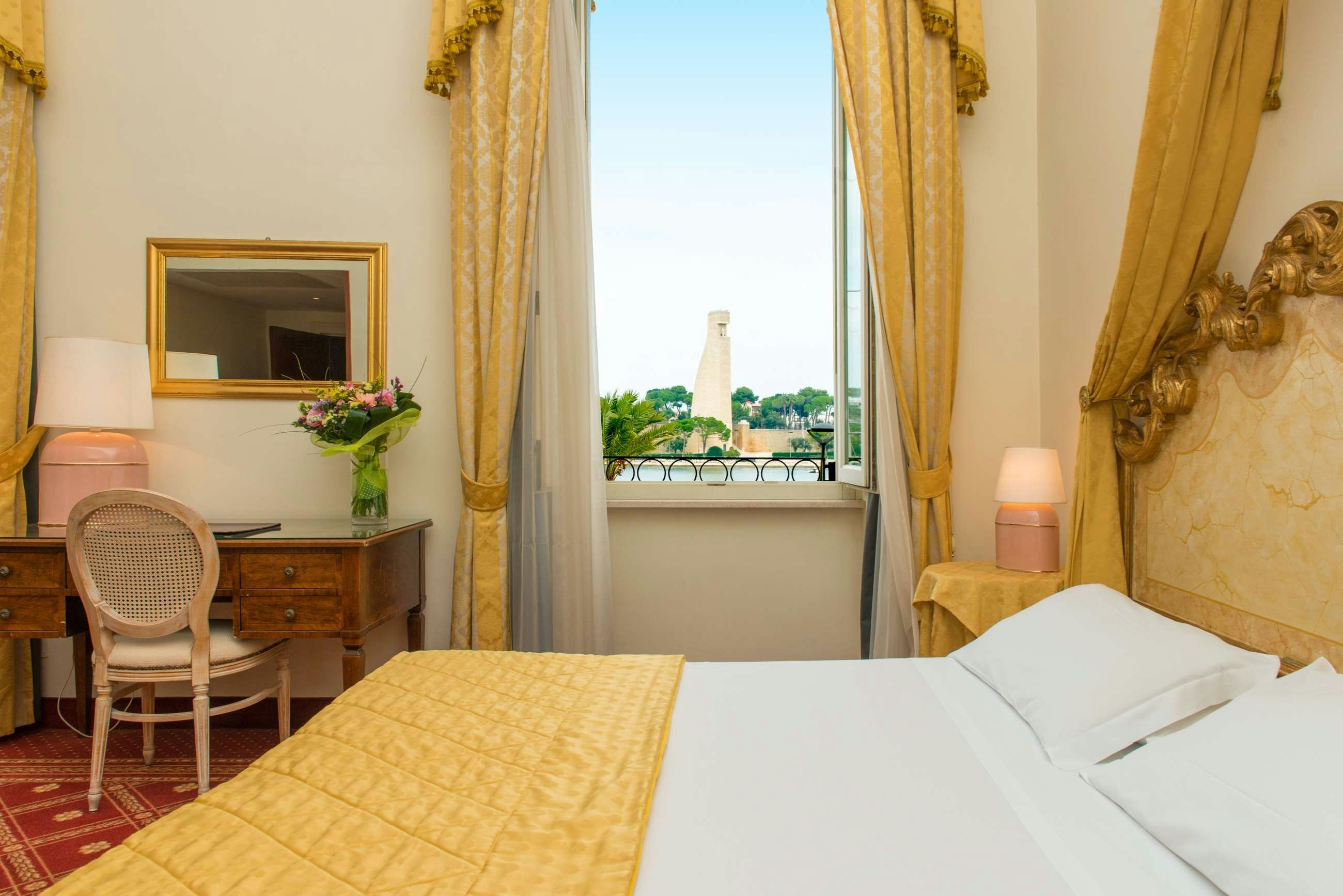 Grande Albergo Internazionale 10/22
