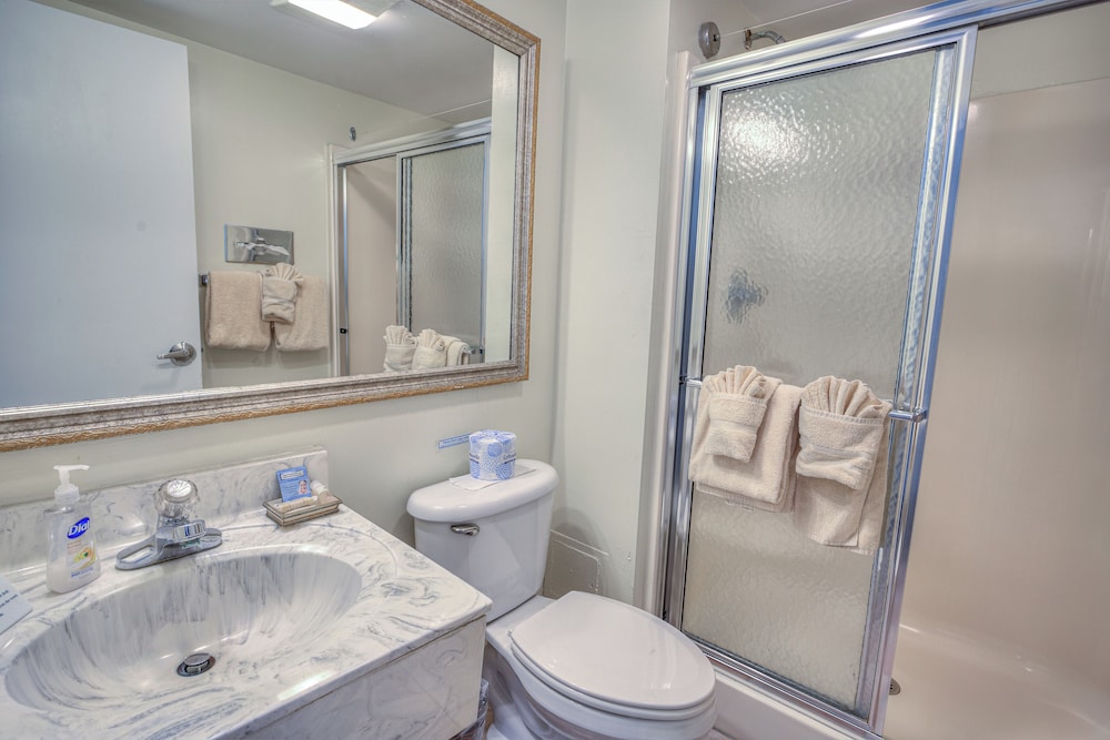 La Fiesta Ocean Inn And Suites 48/50