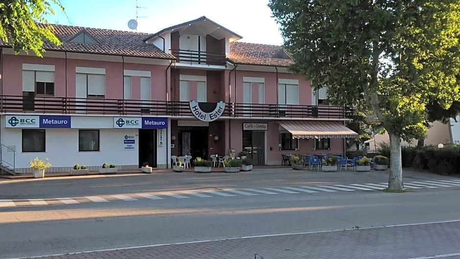 Albergo Ester Di Fossi Laura 1/41