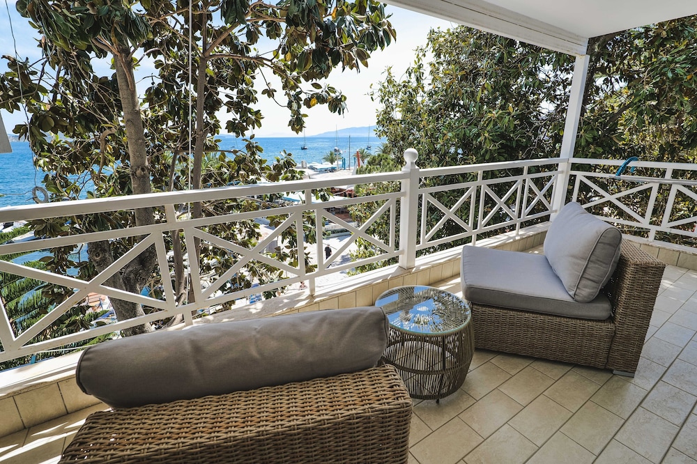PORTO EDA HOTEL 36/55