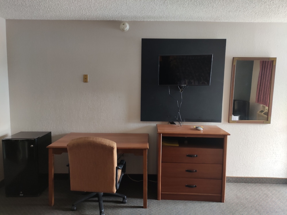 Executive Inn Hebbronville 32/43