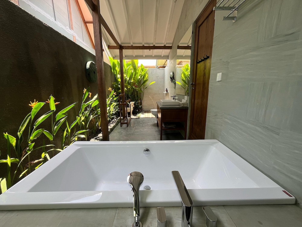 Ubud Diary 49/50