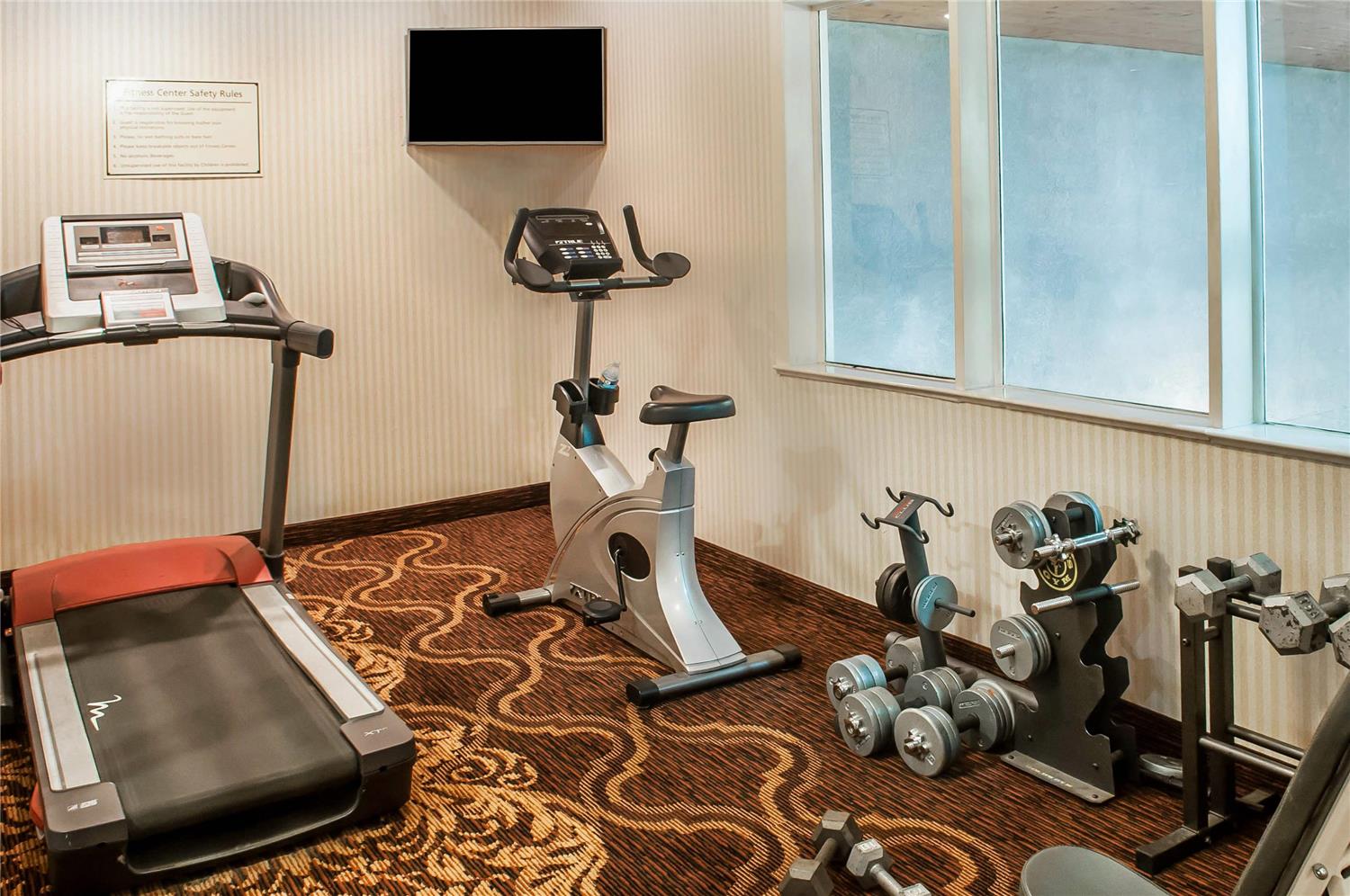 Quality Inn & Suites Grants I-40 20/34