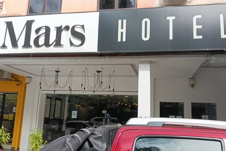 Mars Hotel 2/11