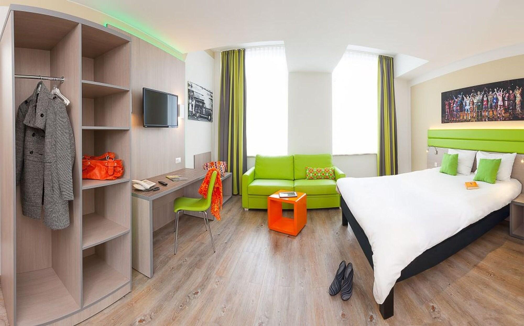 Standard, Double Bed