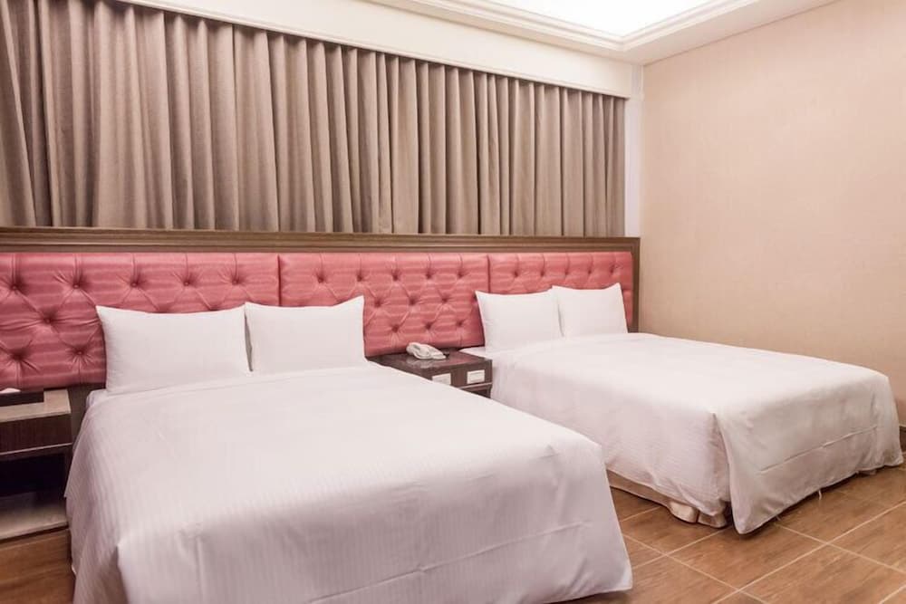 Maple Hotel 37/65