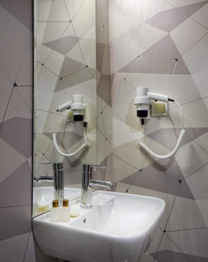 Hotel Abro Sezenler 37/37
