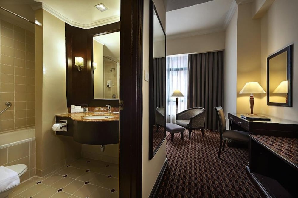 Berjaya Penang Hotel 53/53