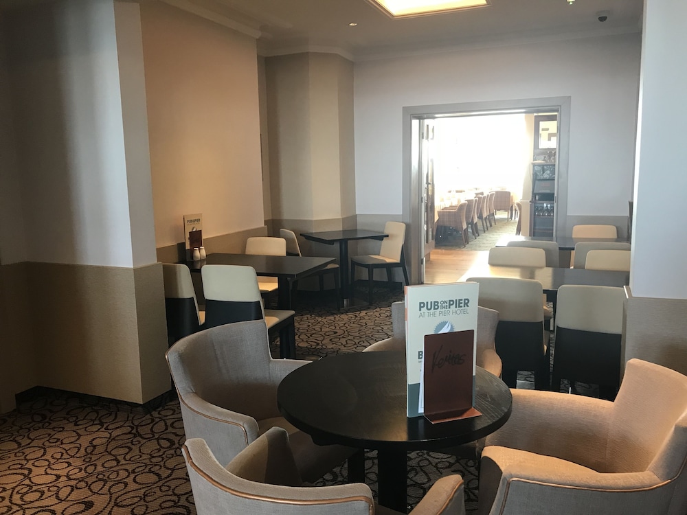 Pier Hotel 32/50