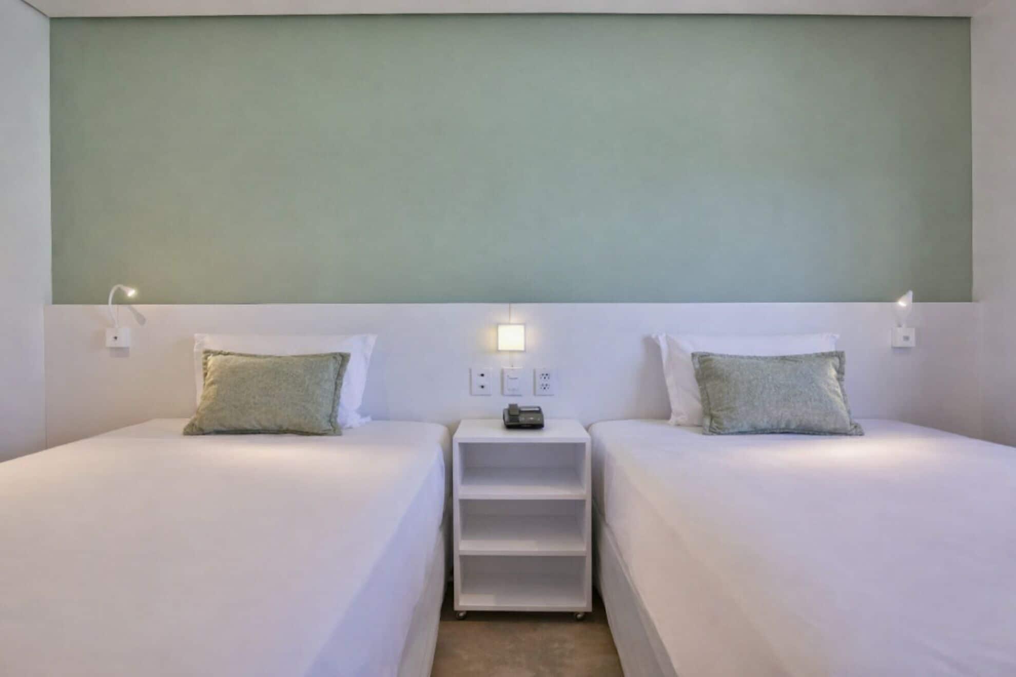 Superior, Multiple Beds