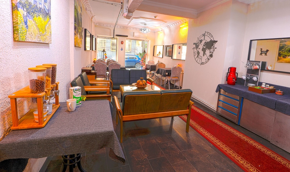 Istanbul Comfort Holiday Hotel 33/47