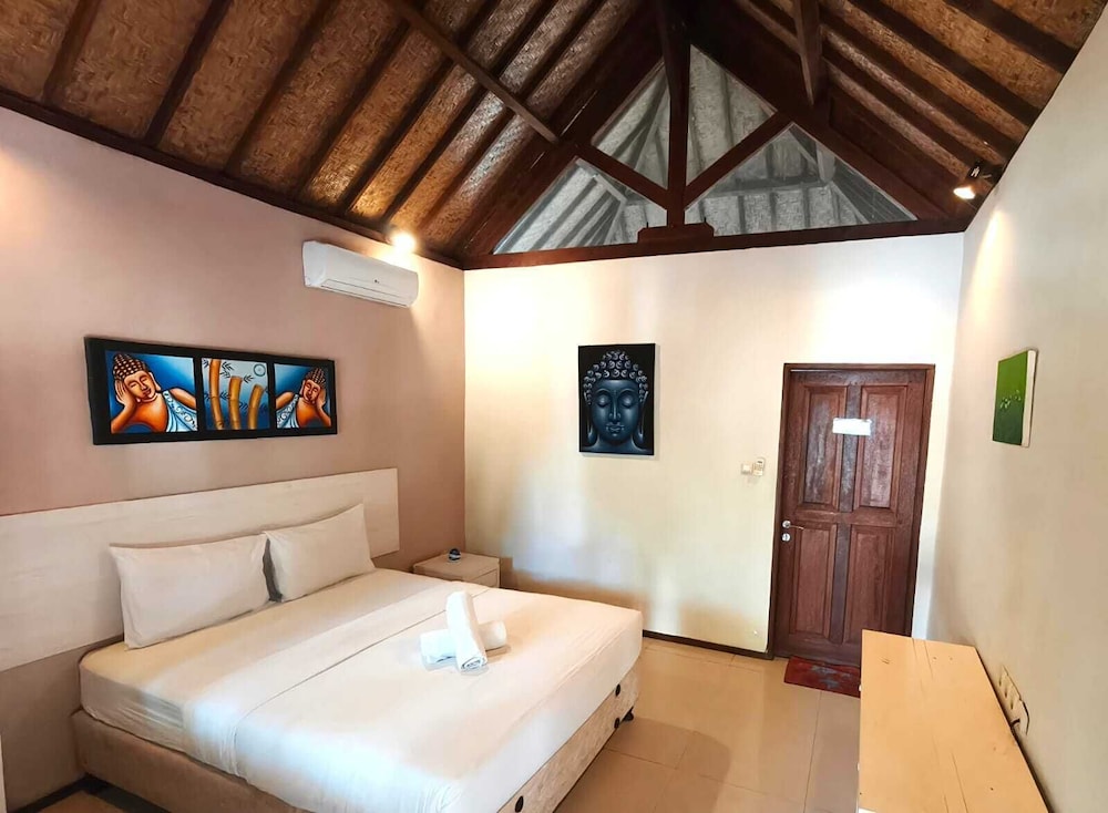 BUNGALOW