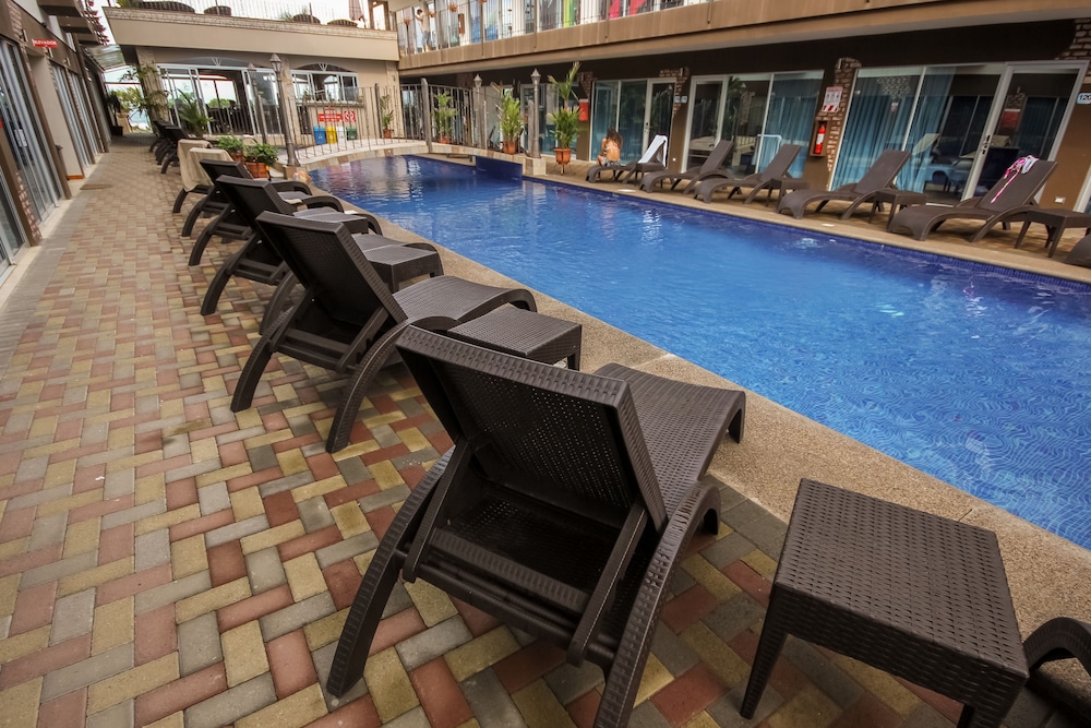 Hotel Tramonto 30/37
