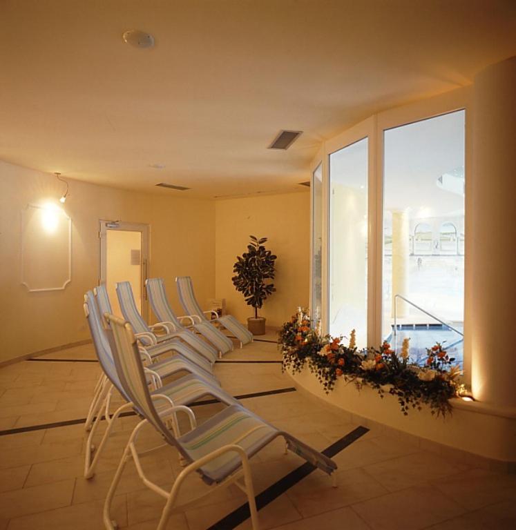 HOTEL SELECT 44/59