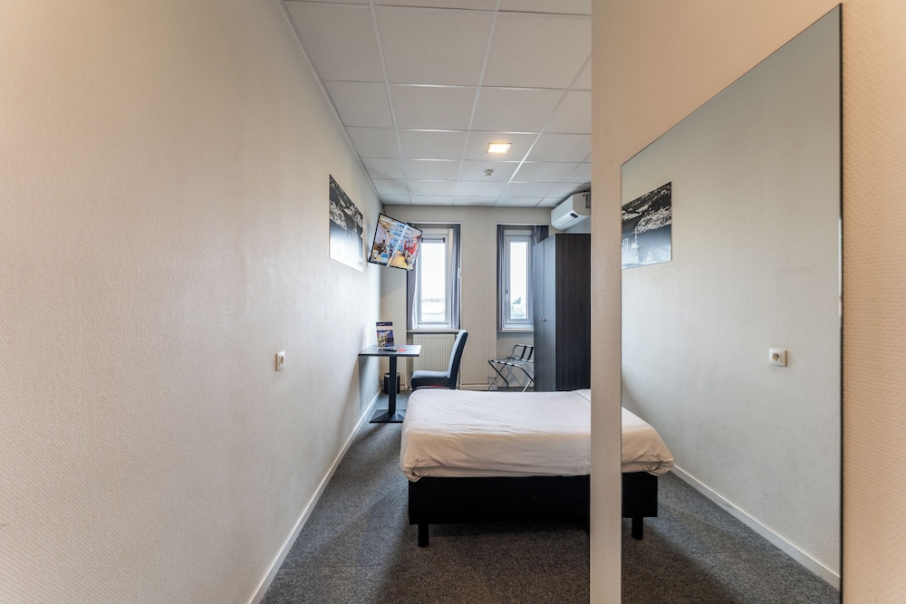 Antwerp Harbour Hotel 33/59