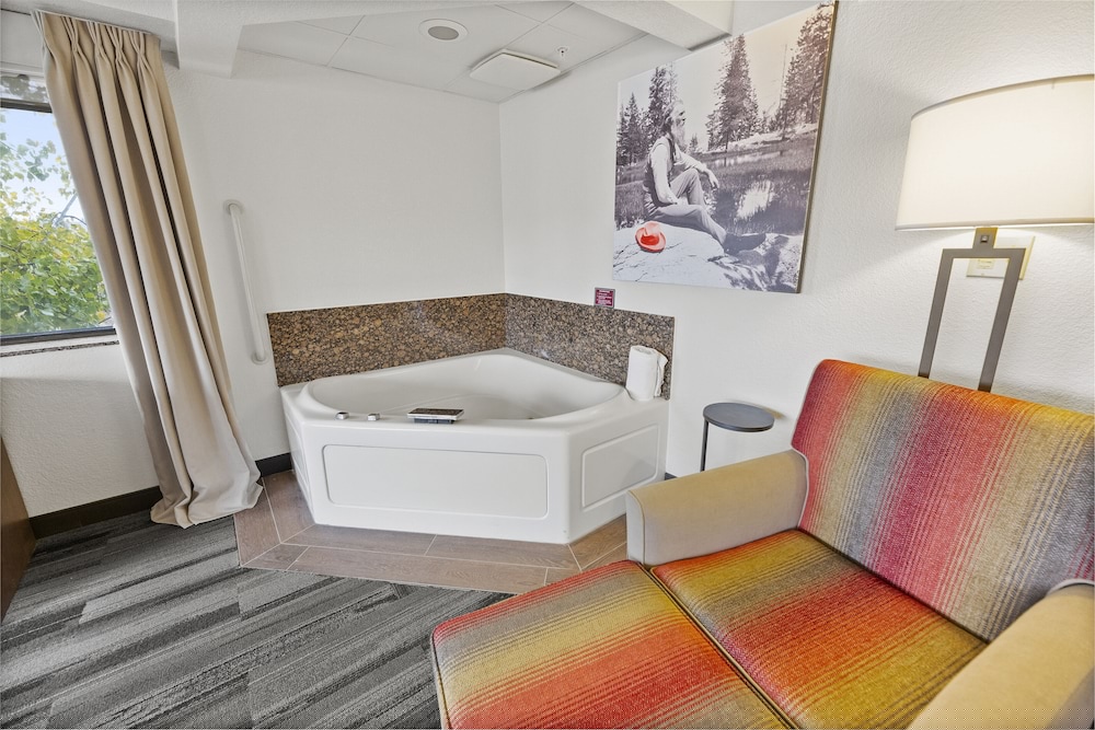 Best Western Plus McCall Lodge & Suites 23/46