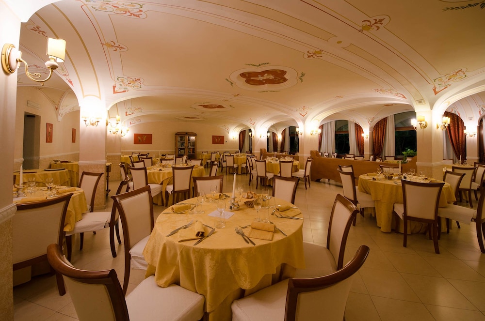 Hotel San Francesco 48/60