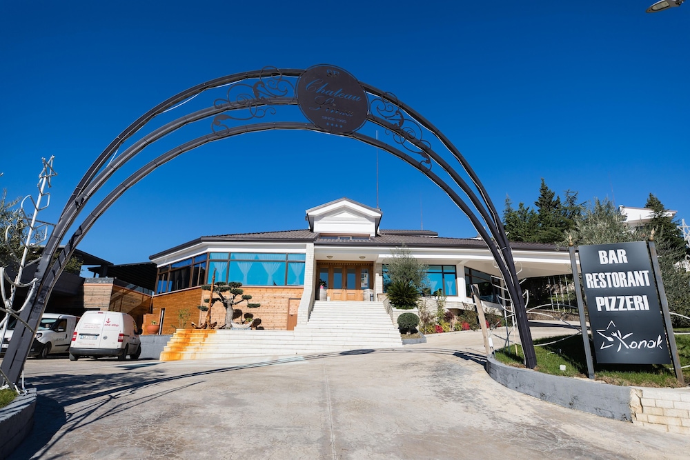 Chateau Linza Resort 49/56