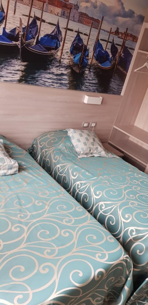 Hotel Altieri 45/55