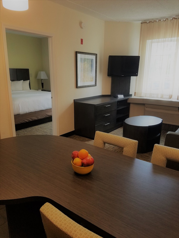 Candlewood Suites East Syracuse - Carrier Circle 29/39