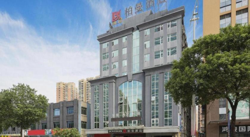 BORRMAN WANDA PLAZA Houjie Dongguan 5/45