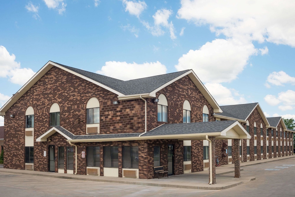 Days Inn By Wyndham Muncie -Ball State University 1/15