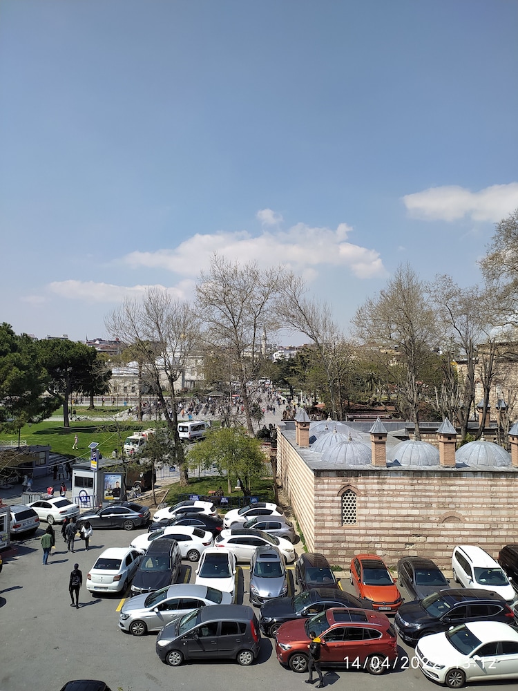 Armagrandi Spina Hotel 48/66