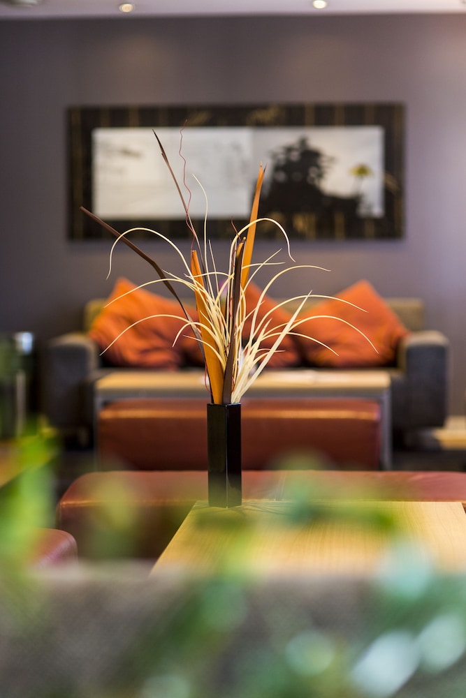 Mercure Hotel Duisburg City 56/68