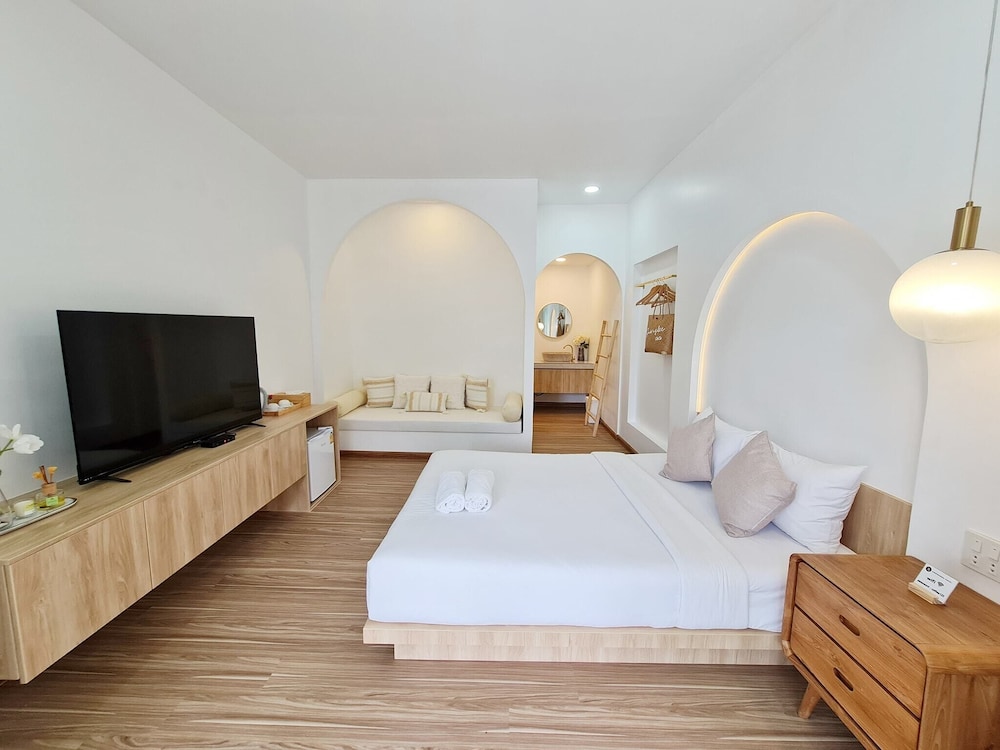 Sawasdee Coco Resort 30/50
