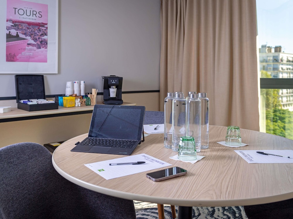 Ibis Styles Tours Centre 62/74
