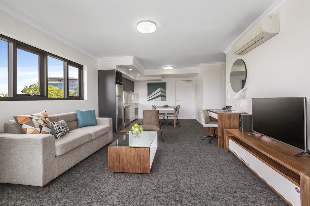 Quest Kelvin Grove 36/56