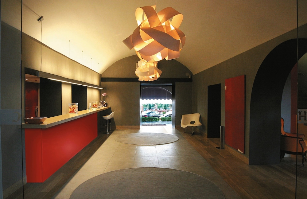 Hotel El Castell 3/48