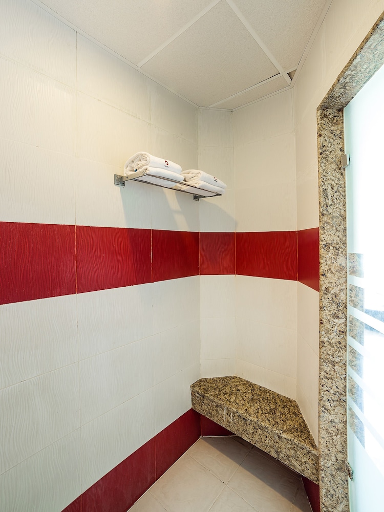 Capital O Hotel Verona 48/48