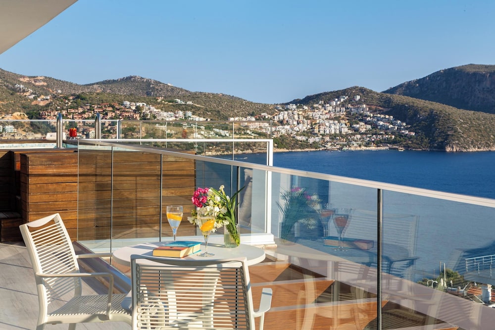 Rhapsody Hotel Kalkan - Adults Only +12 51/88