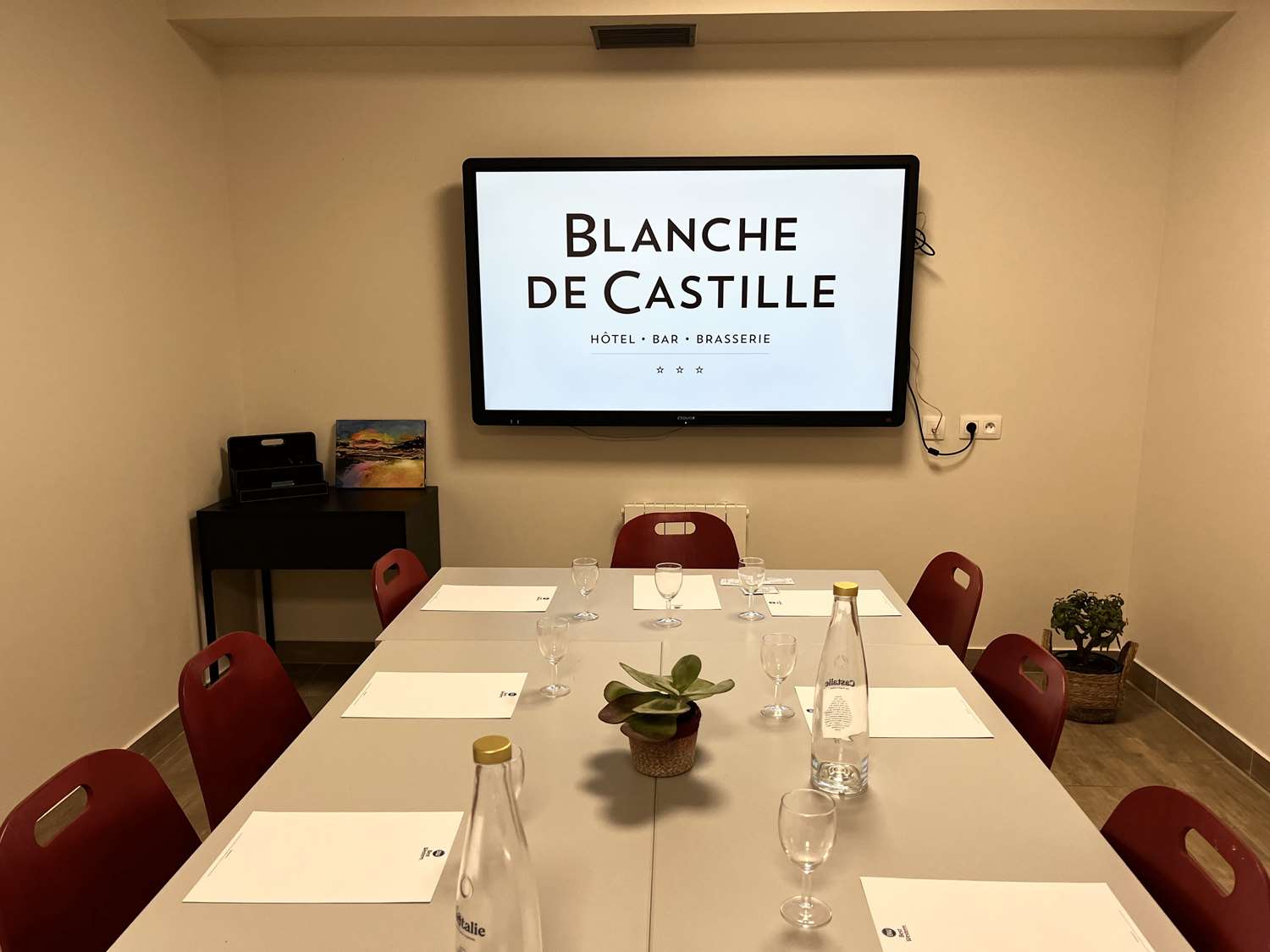 Best Western Blanche De Castille Dourdan 17/22