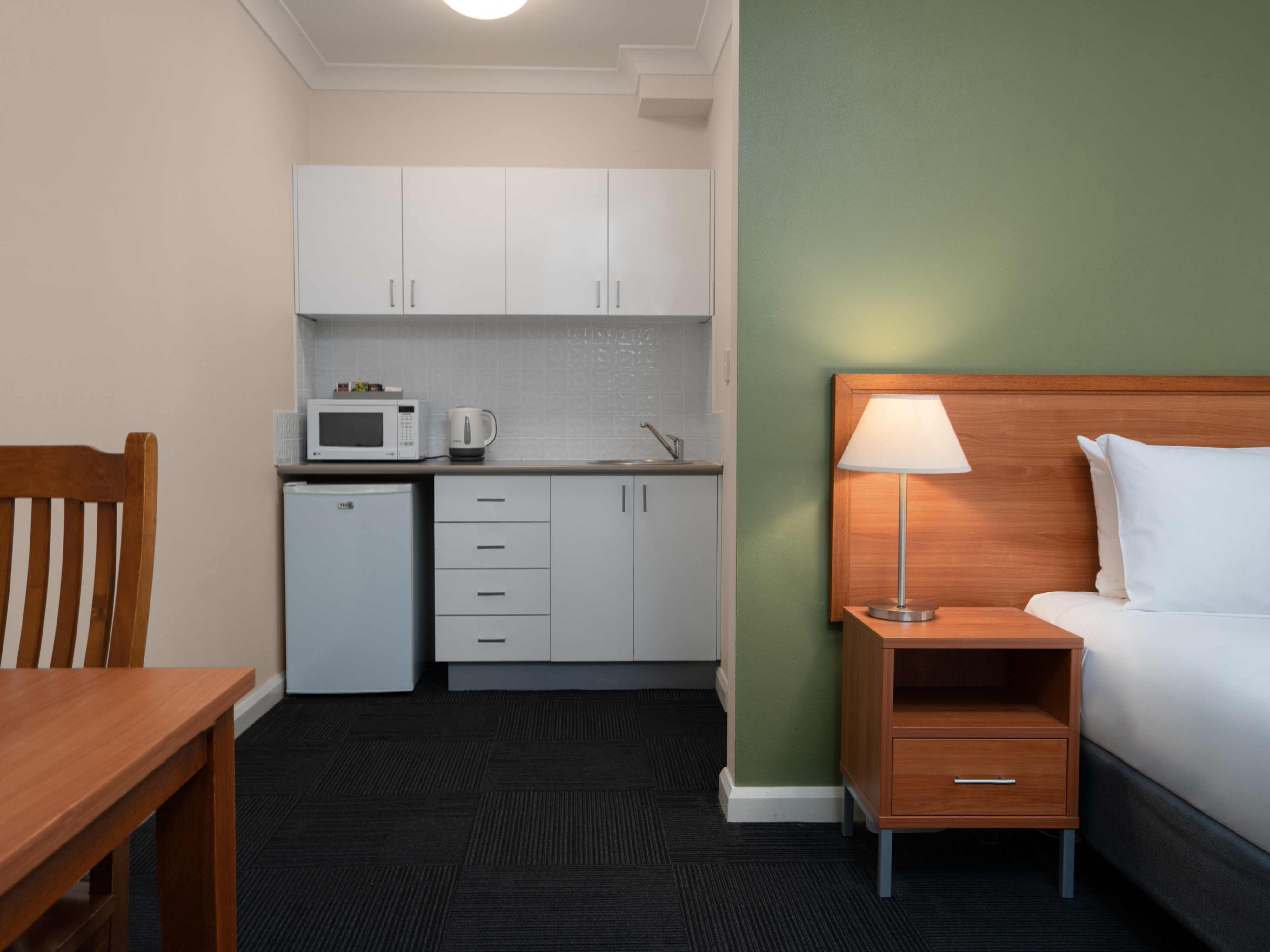 Leisure Inn Spires 25/50